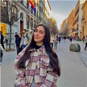 Soy una chica creativa que hará que aprendas Español de forma rápida y segura.